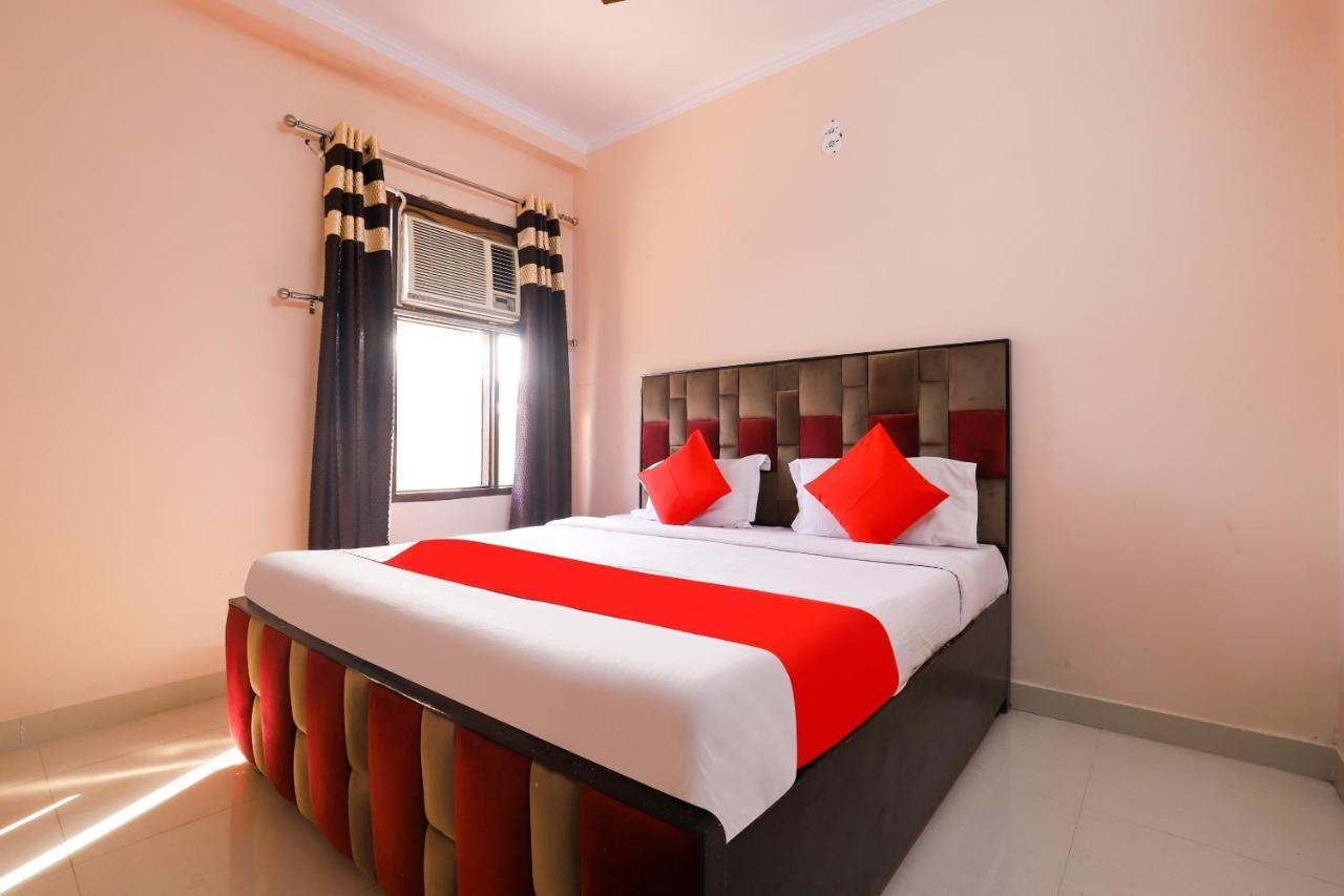Oyo 77819 Shahdara Inn New Delhi Eksteriør bilde